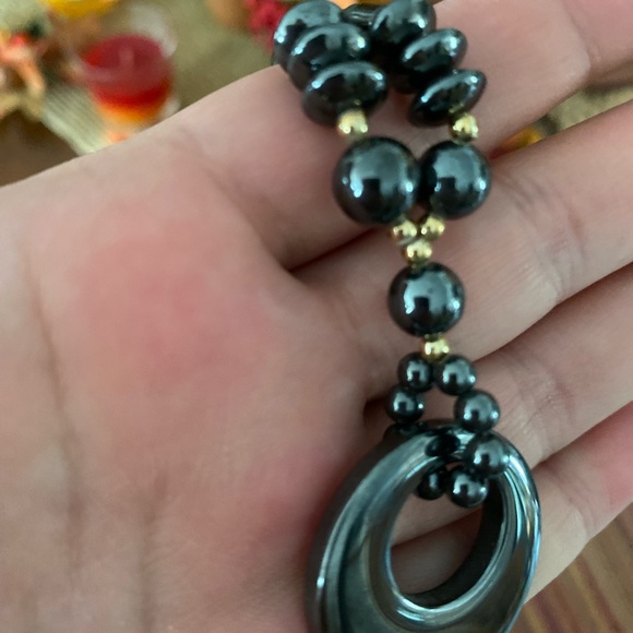 GORGEOUS VINTAGE METALLIC HEMATITE PENDANT NECKLACE - Picture 14 of 16